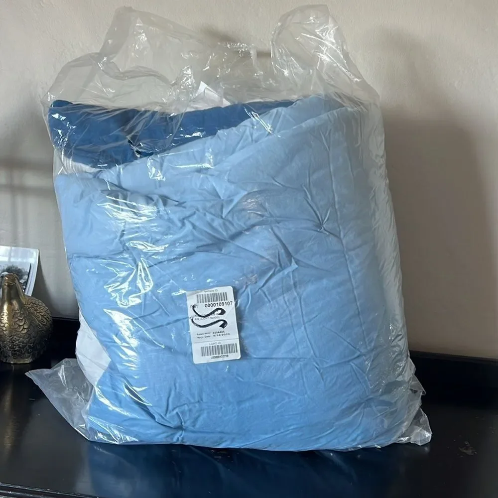 Pottery Barn Teen Plant Dyed Dip Quilt